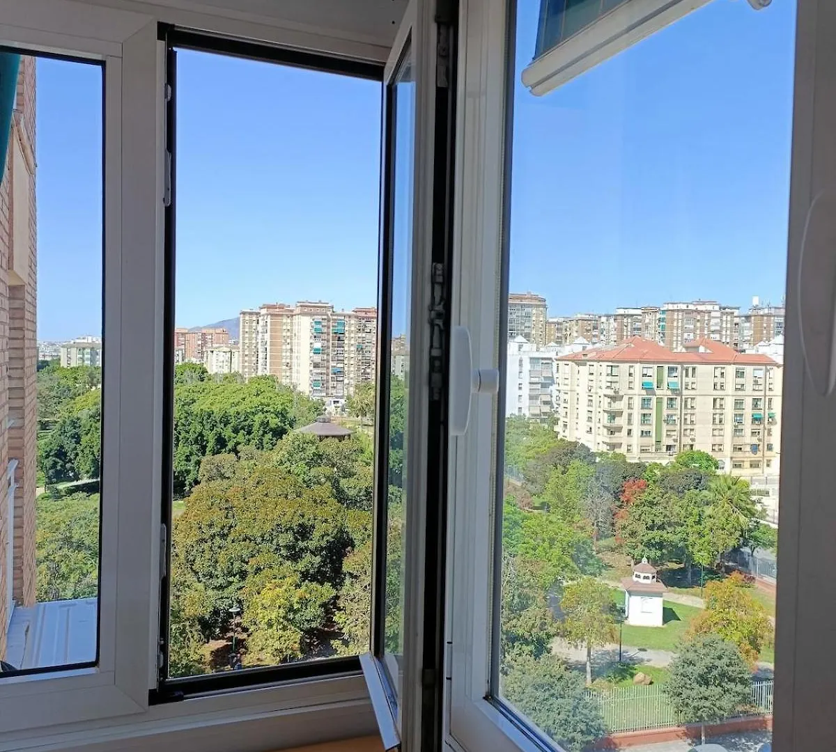 Mediterranean Sea Views Apartment In Huelin Malaga