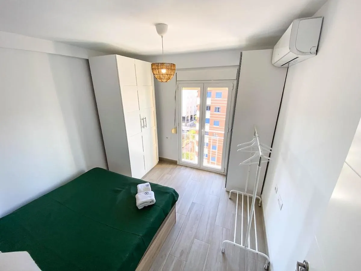 Mediterranean Sea Views Apartment In Huelin 말라가
